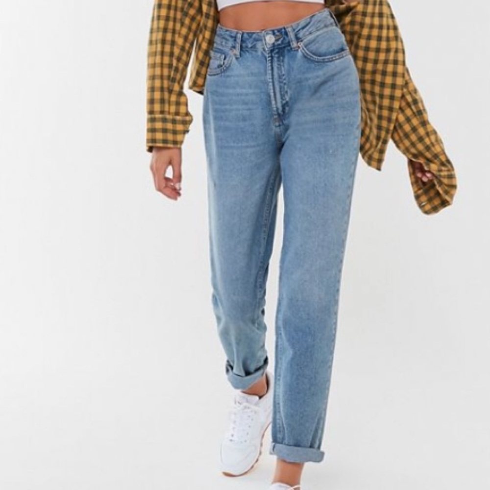 URBAN OUTFITTERS BDG High Waist Mom Jeans